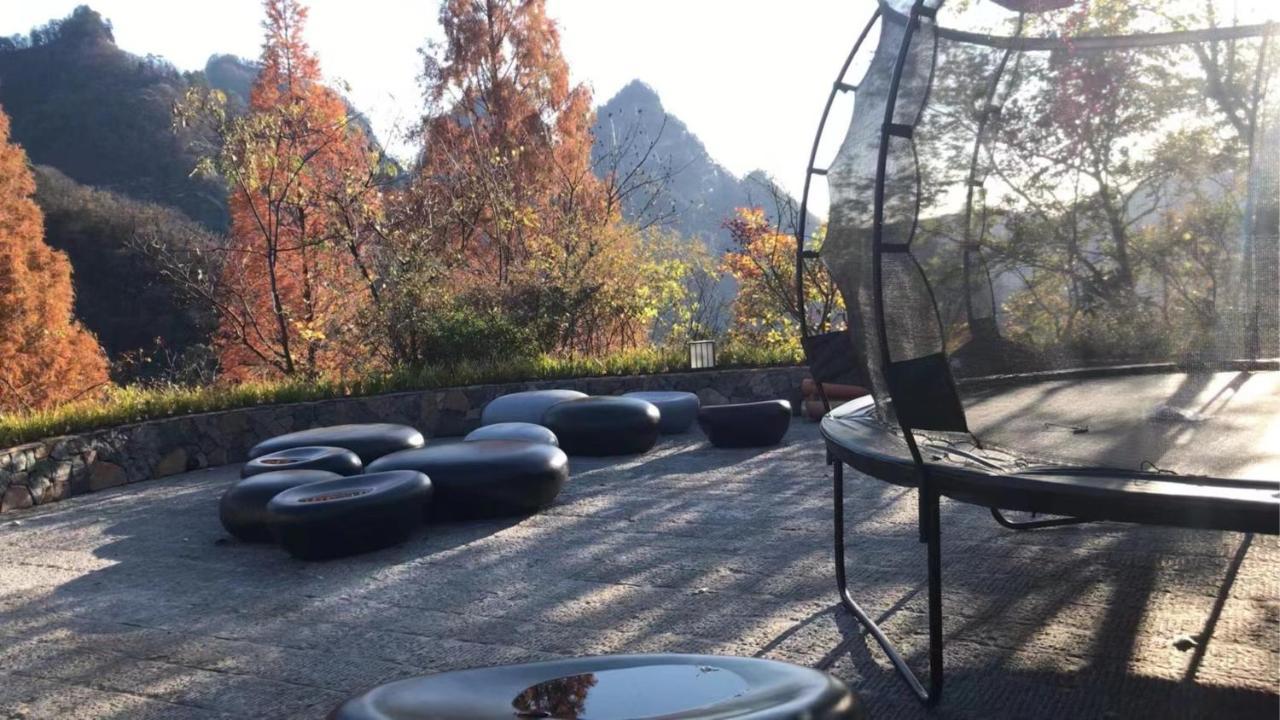 Wudang Mountain The Yew House Hotel Wudangshan Exterior photo